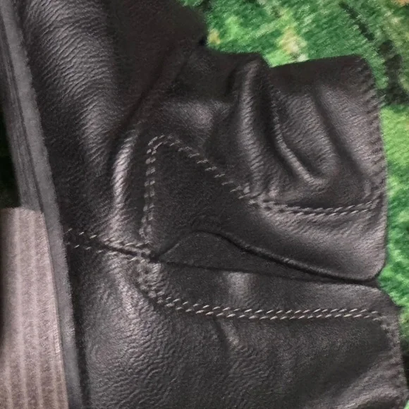 BOGO Sporto ‘Misty’ Black Ankle Boots - Picture 9 of 10